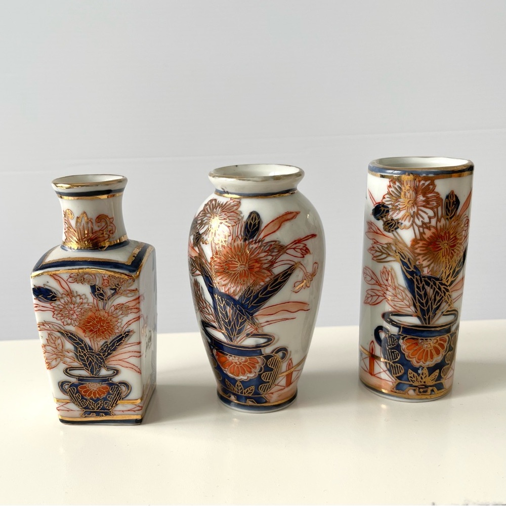 Imari Porcelain Mini Vases